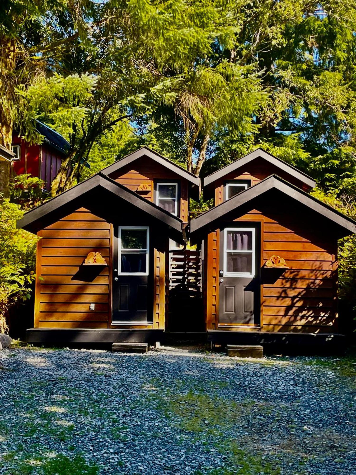 The Hiker Huts at Wild Coast Wilderness Resort Port Renfrew Exterior foto